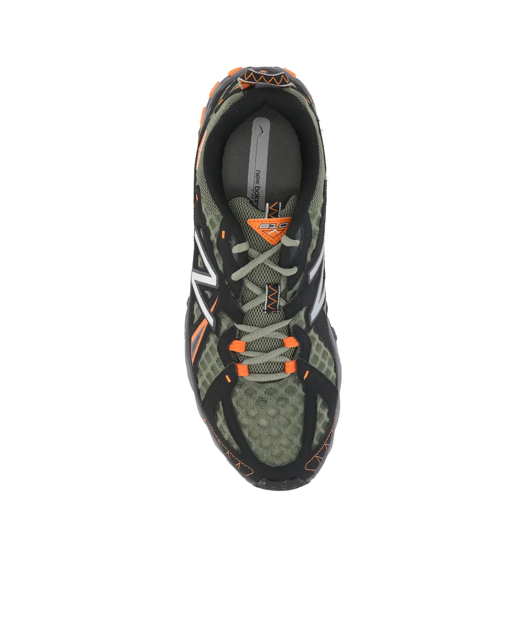 610V1 Lace-Up Sneakers