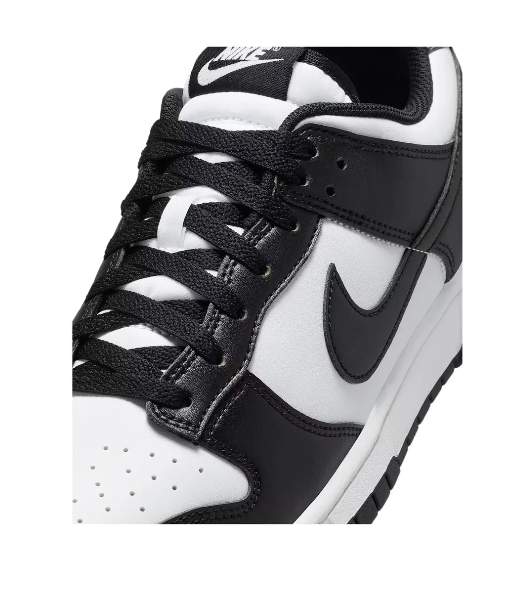 Dunk Low Sneakers