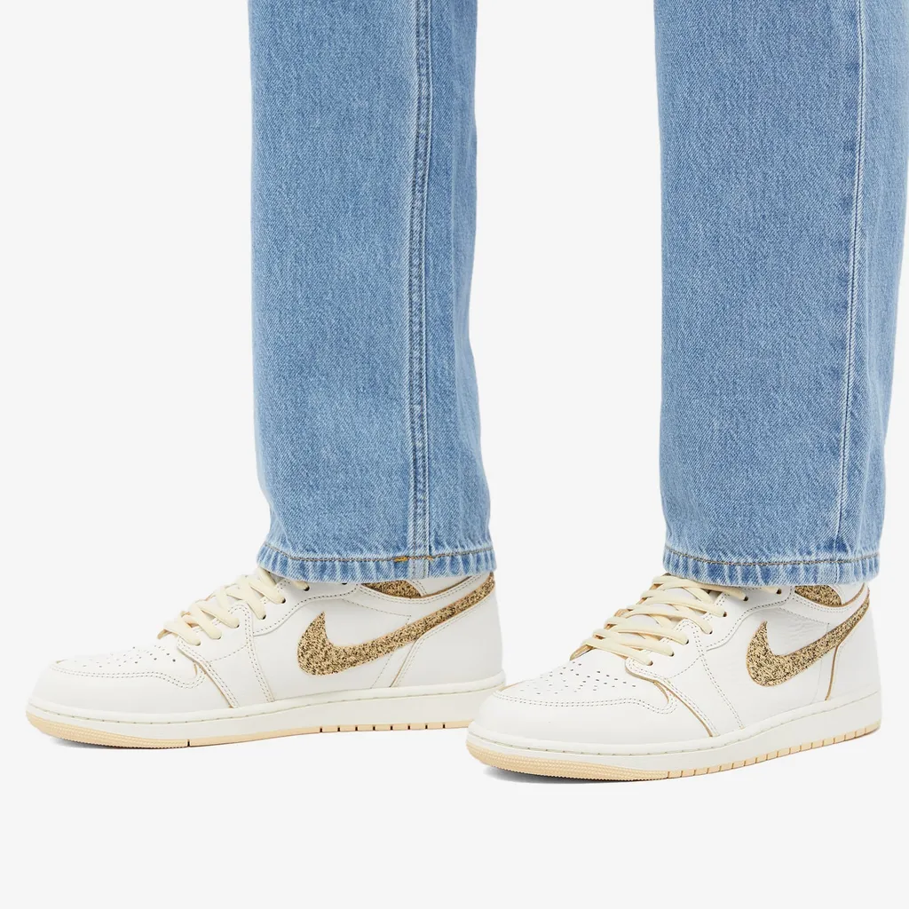 High-Top Casual Sneakers