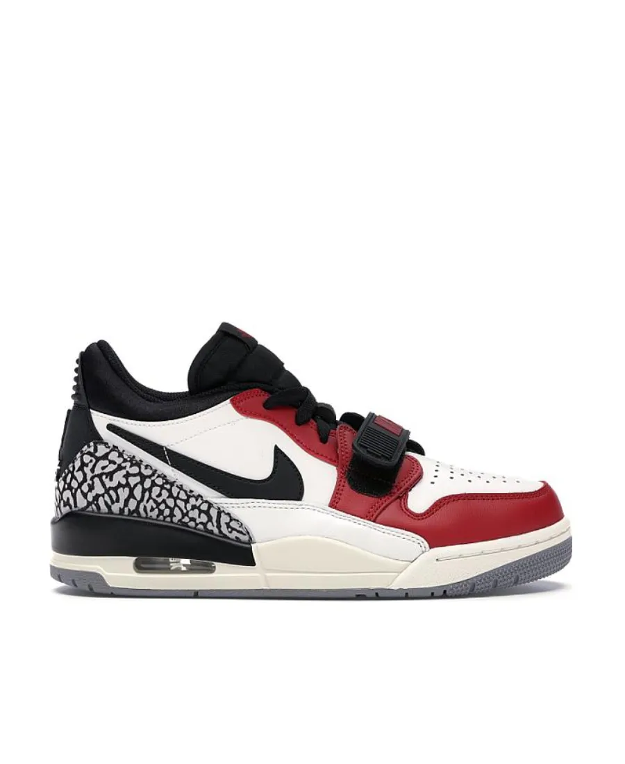 Air Jordan Legacy Casual Trainers