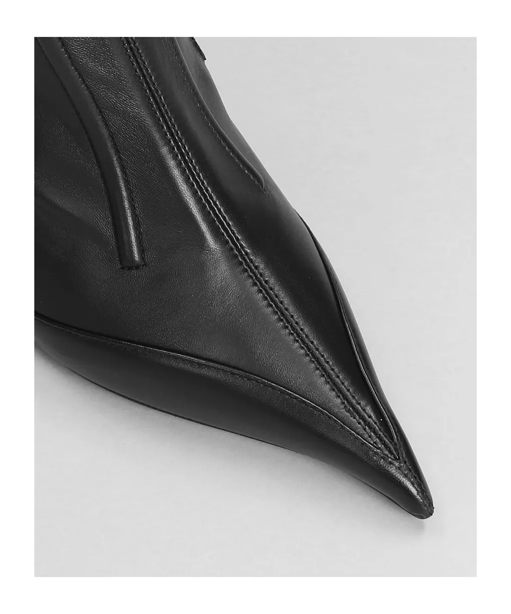 Seam Detailed Pointed Toe Ankle Boots