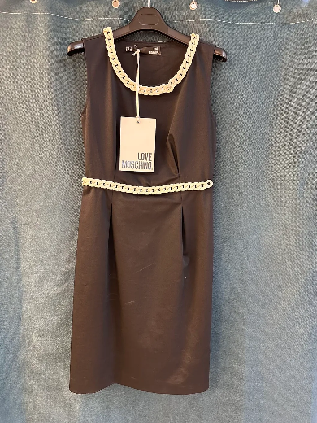 Sleeveless Dress