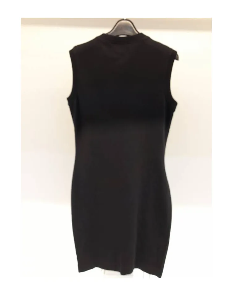 Round Collar Contrasting Dress