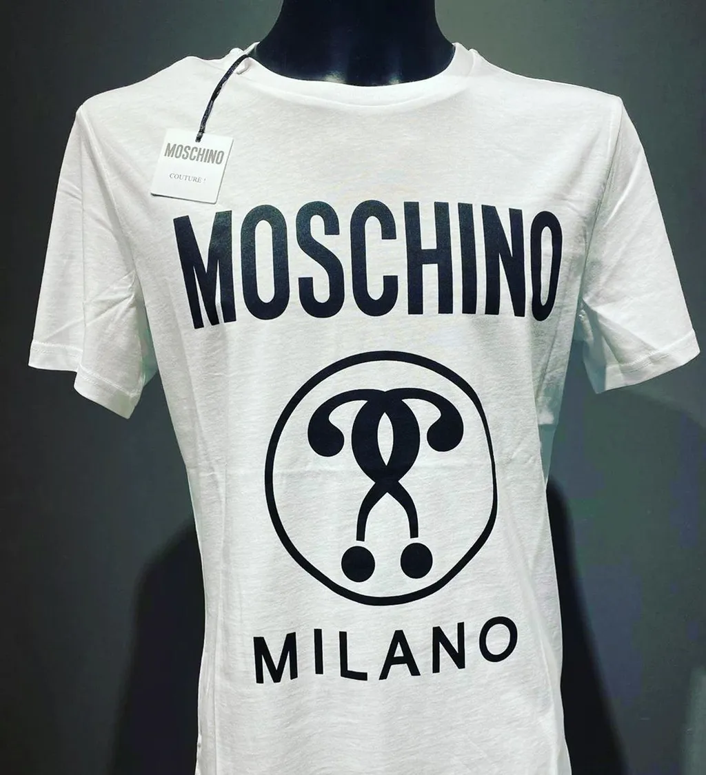 Logo Details Short-Sleeved T-Shirt