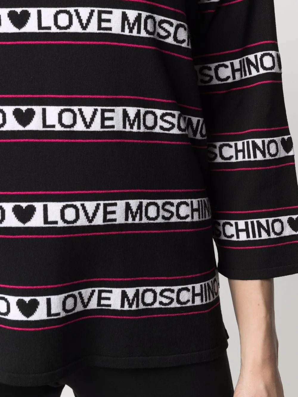 Inlaid Logo Nine-Cent Sleeve Pullover