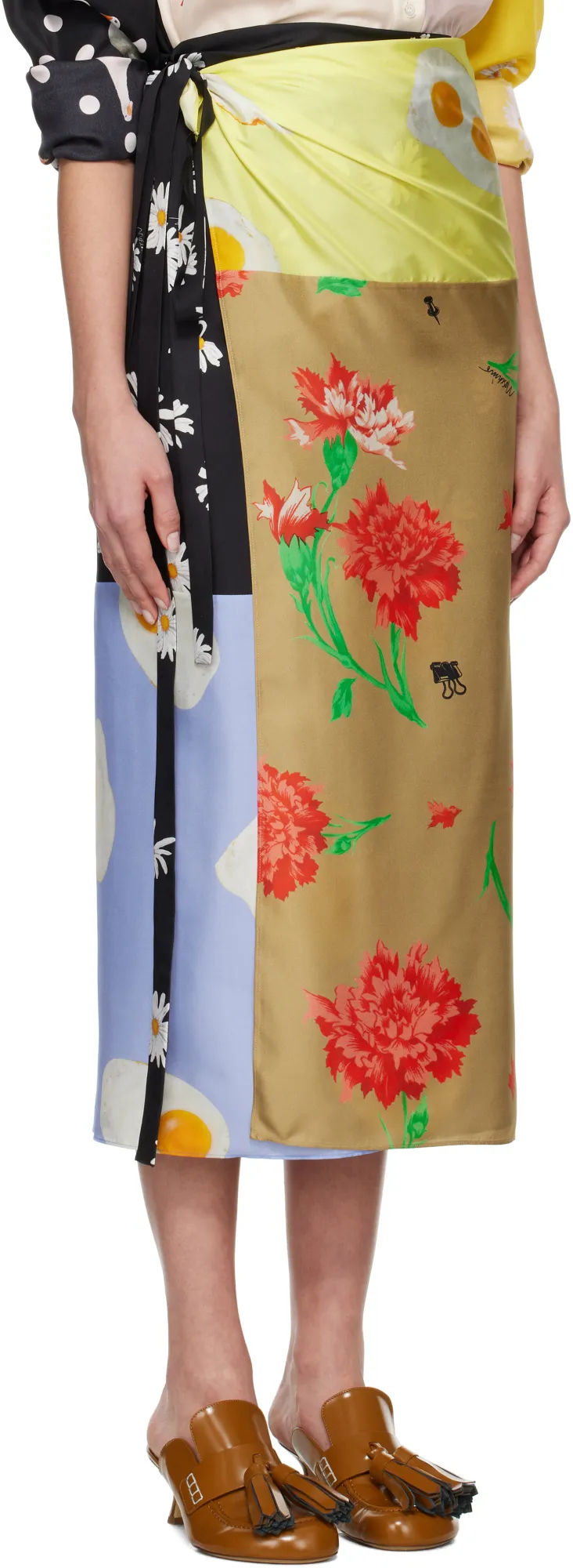 All Over Daisy Print Skirt