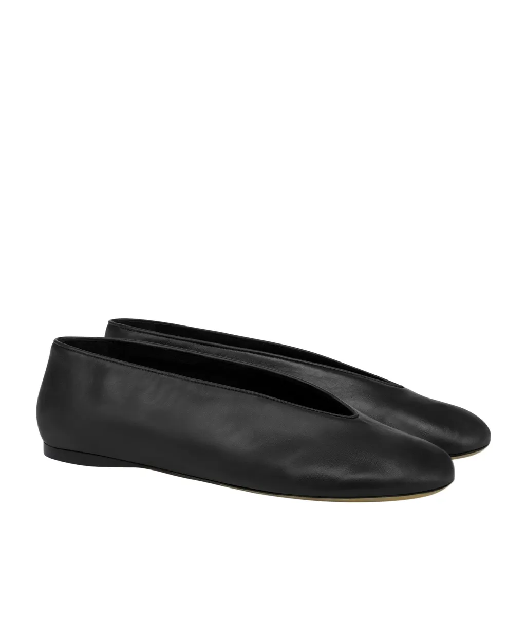 Almond Toe Ballerina Shoes