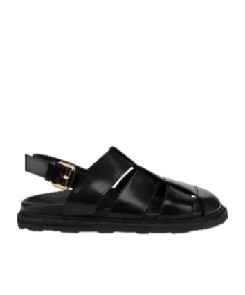 Round Toe Strap Detailed Sandals