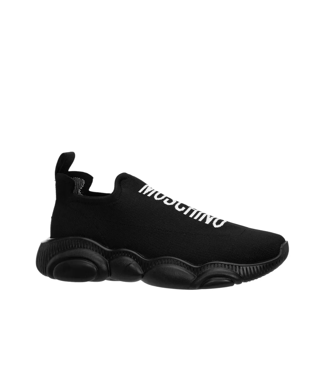 Round-Head Sneakers