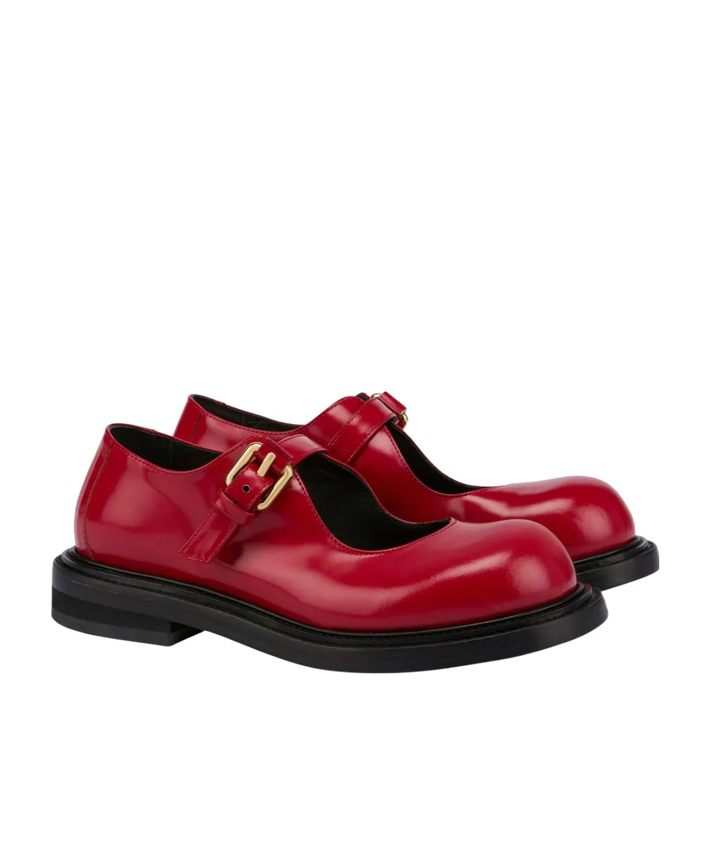 Round-Toe Buckled Loafers