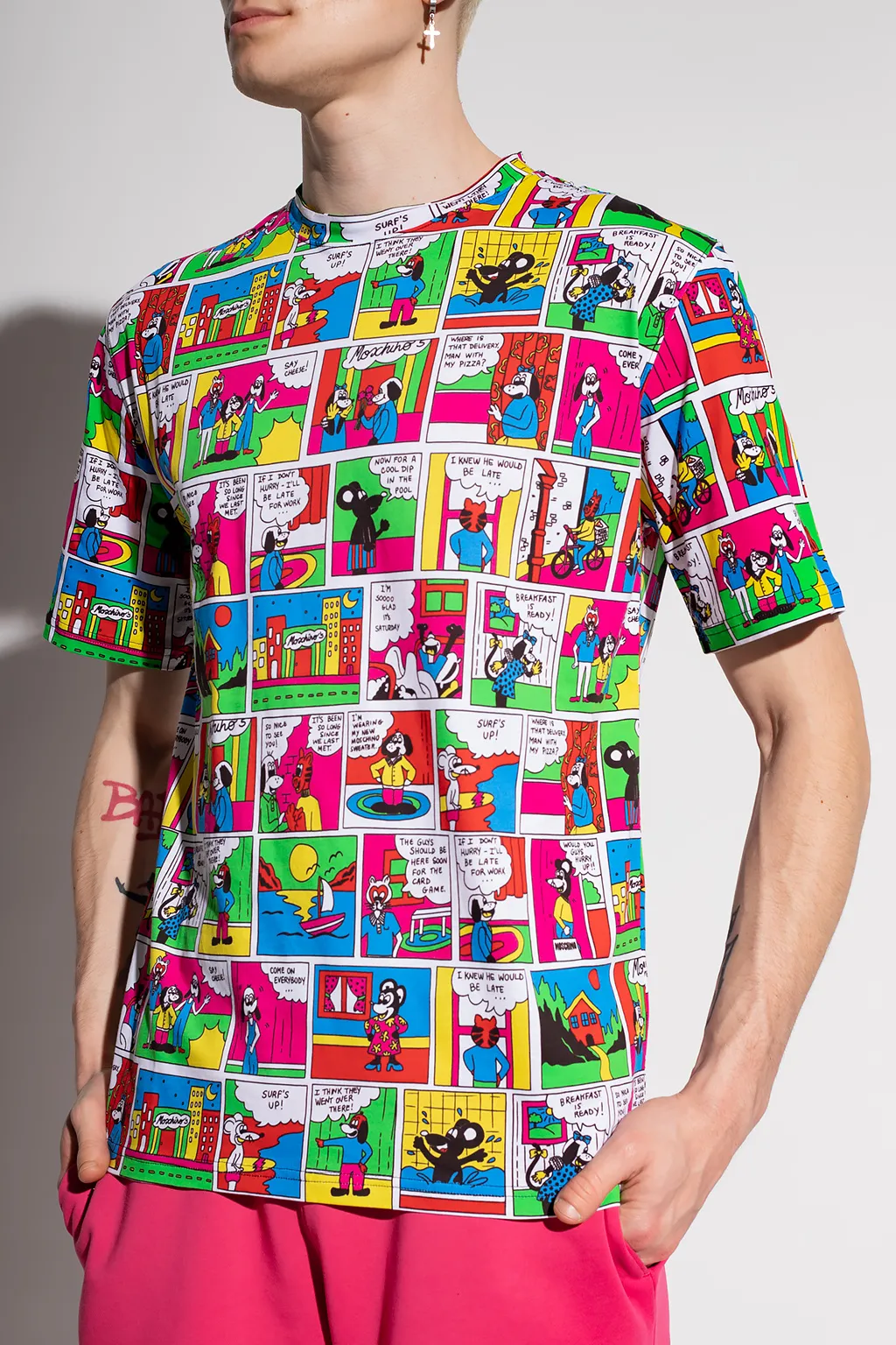 Graphic Print Round Collar T-Shirt