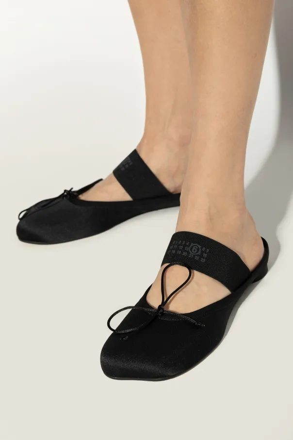 Bow Detailed Slippers