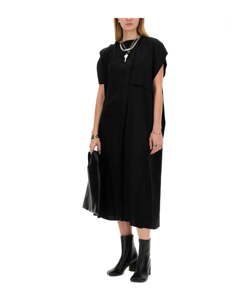 Single-Sleeved Crewneck Maxi Dress
