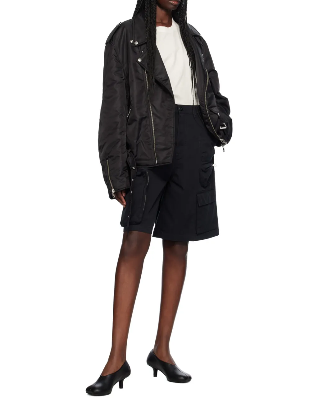 Pocket Detailed Mid-Rise Shorts