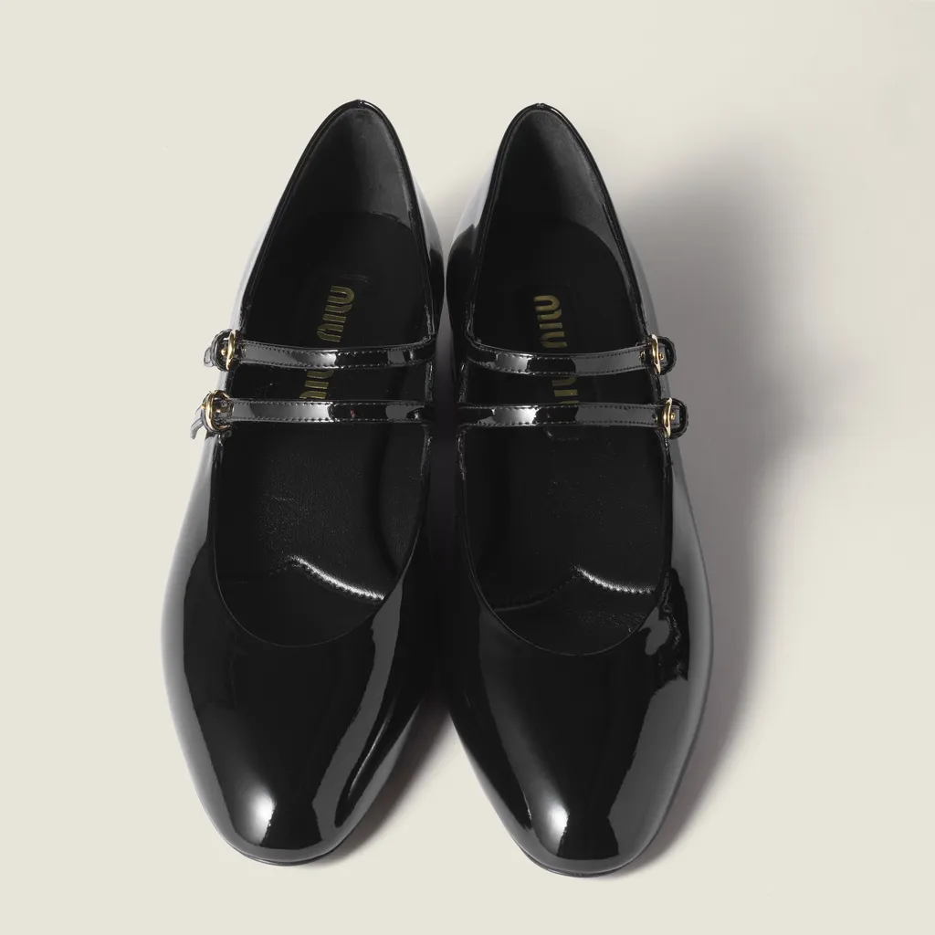Patent Leather Slingback Pumps With Buckles