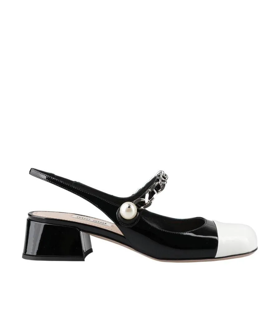 Two-Tone Chain-Link Pumps