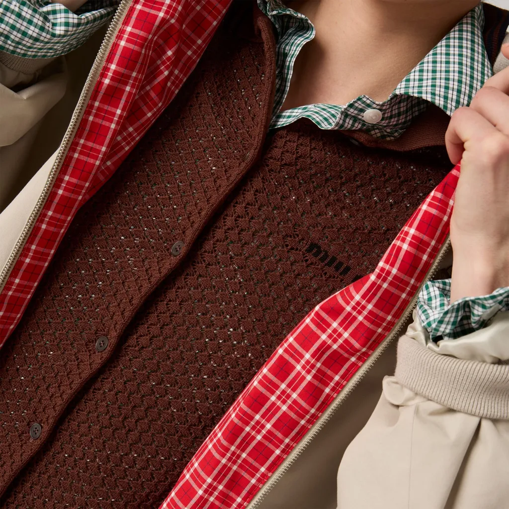 Logo-Detailed Zipped Jacket