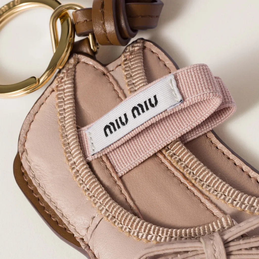 Ballet Leather Keychain Trick