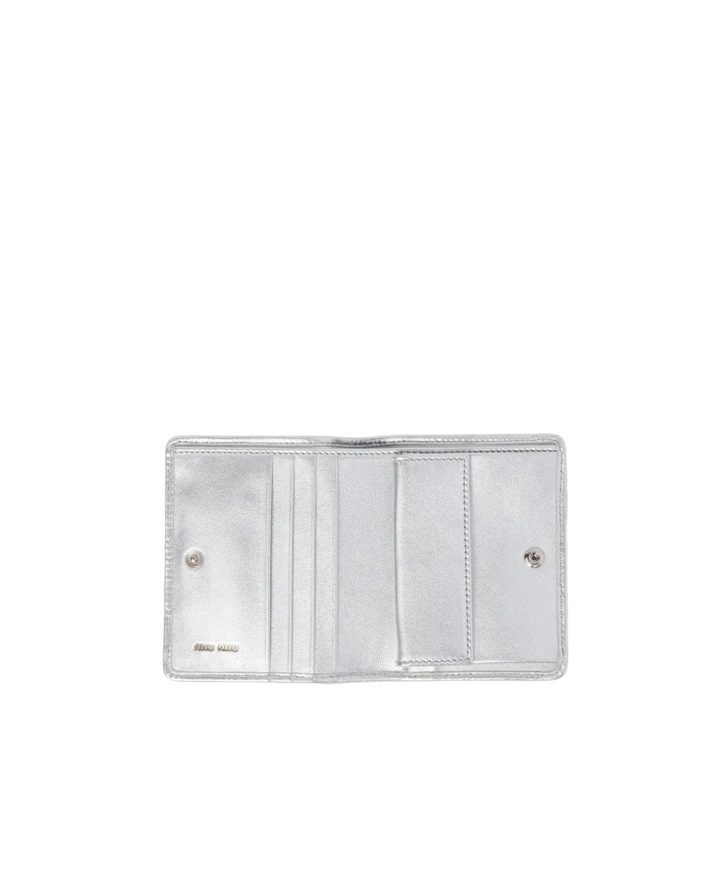 Logo-Lettering Matelassé Bi-Fold Wallet