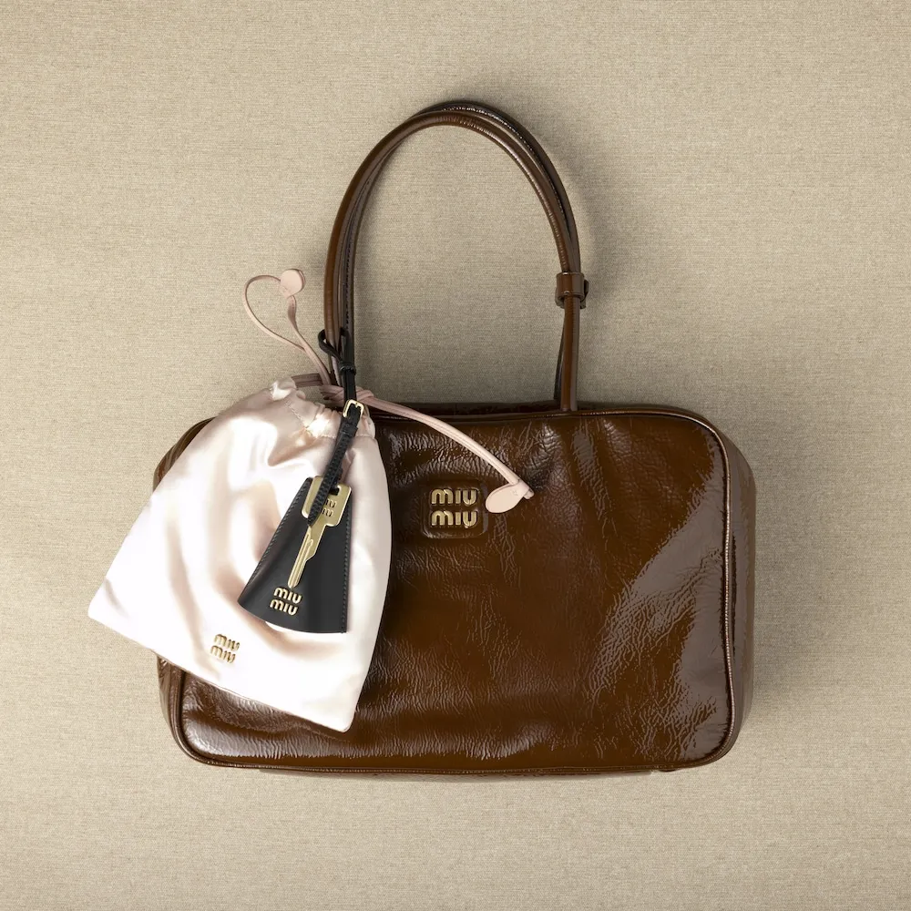 Pull-Out Handbag