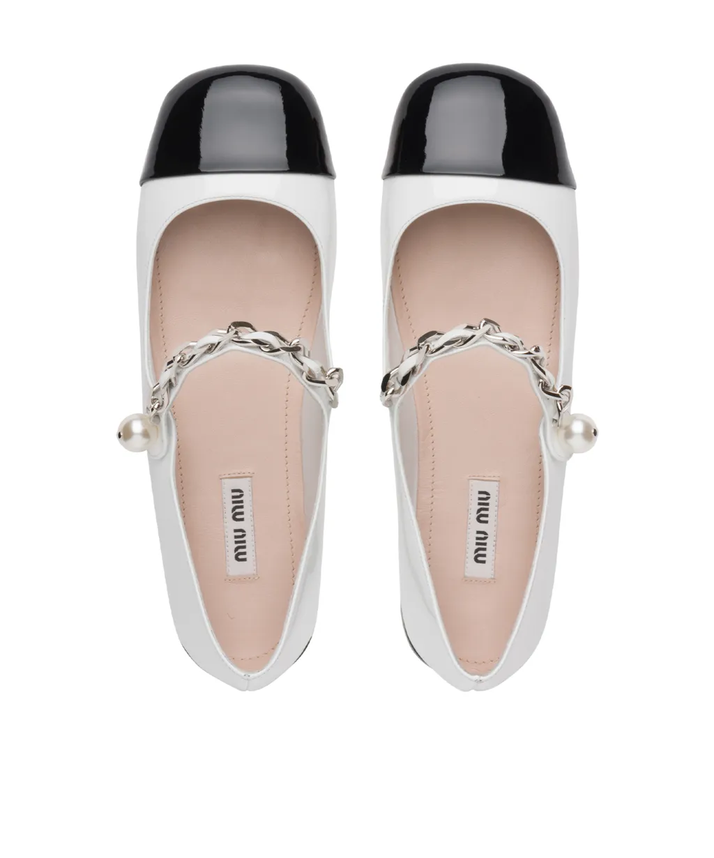 Two-Toned Chain-Linked Ballerinas