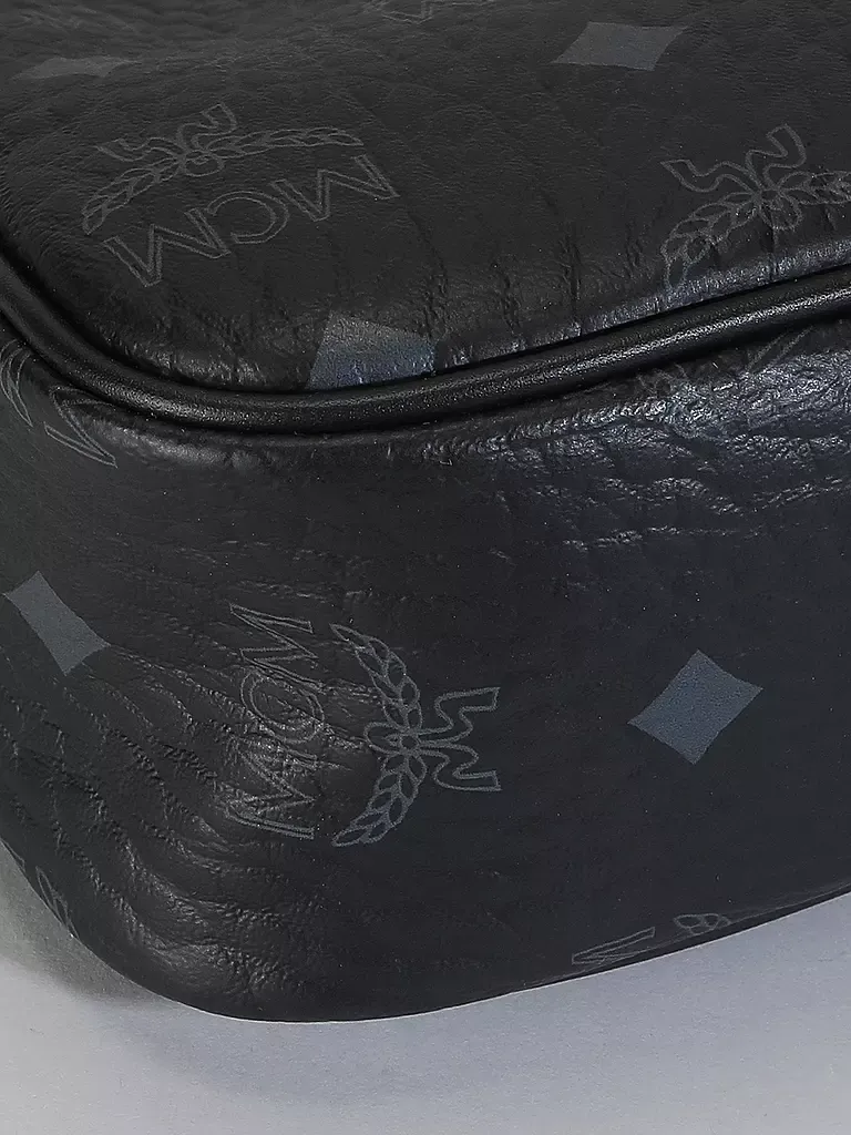 Aren Vi Small Shoulder Bag