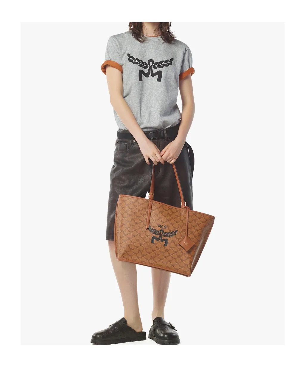 Medium Himmel Tote