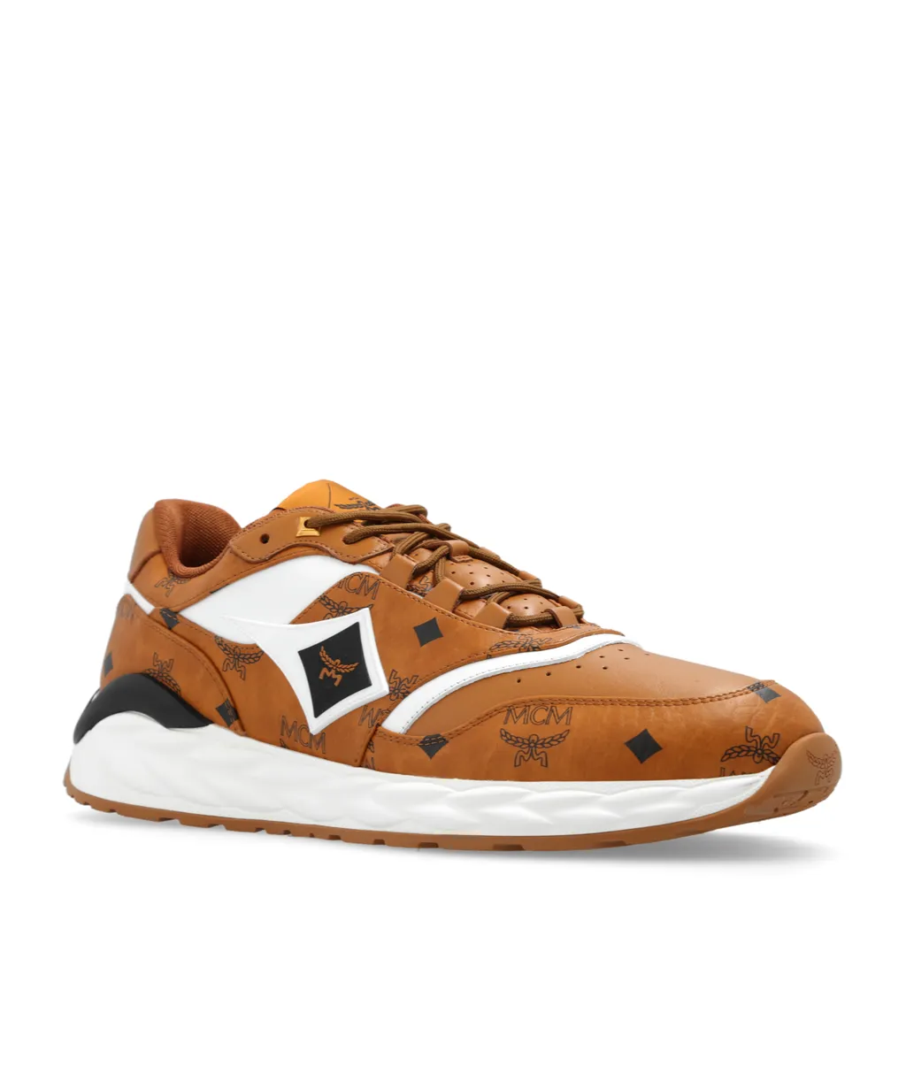 Skywander Sneakers