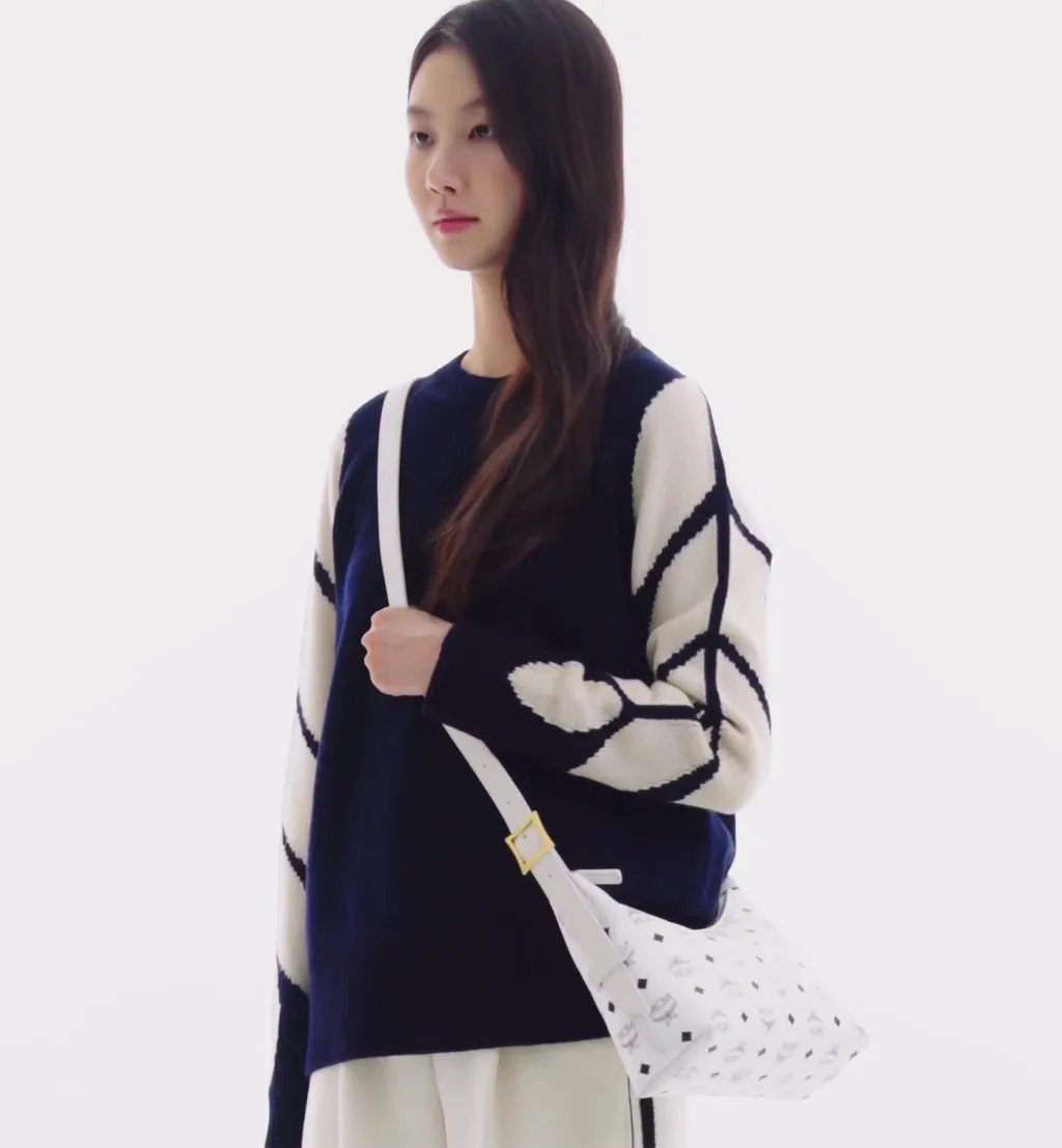 Small Aren Visetos Zipped Crossbody Bag