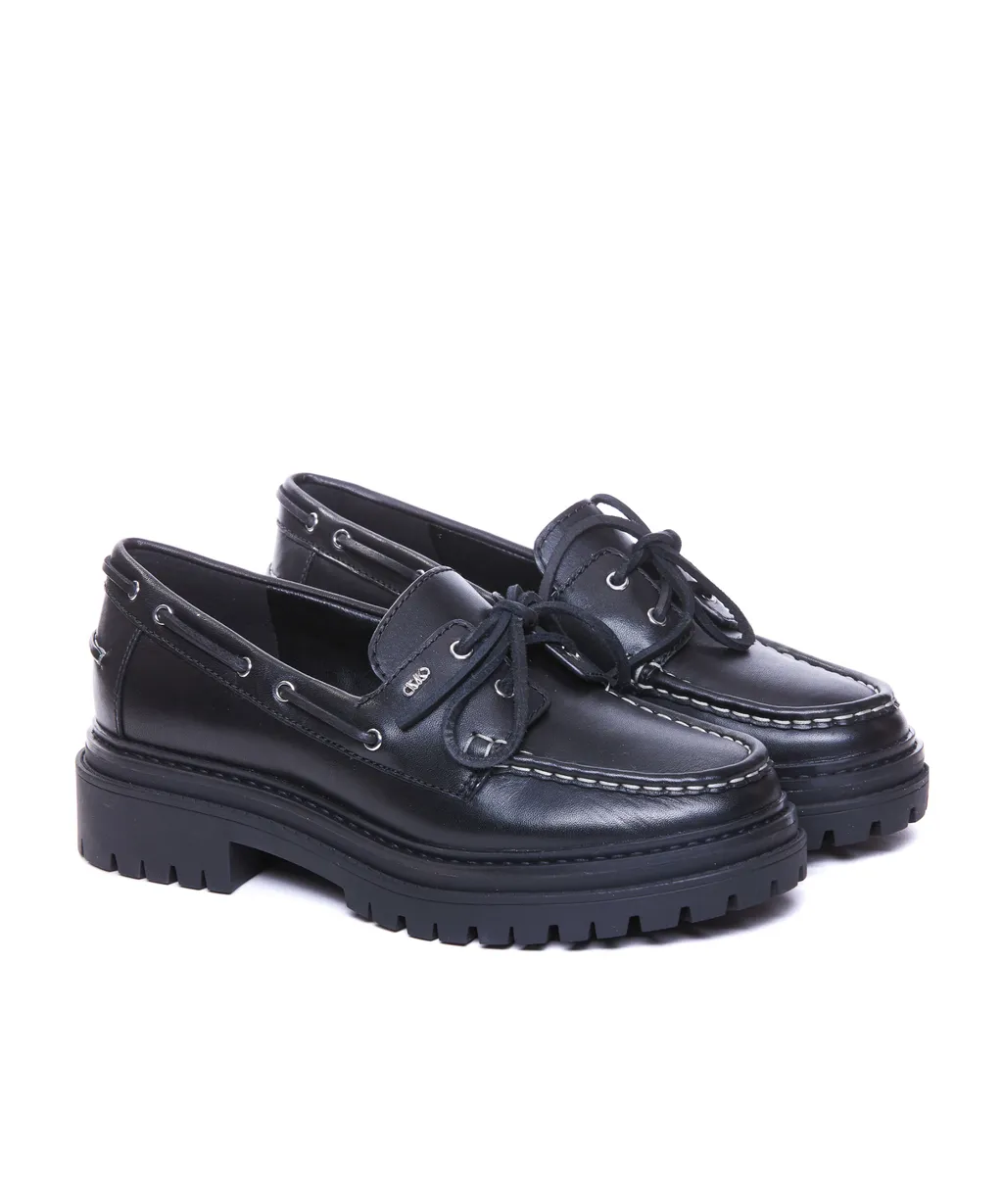 Round Toe Lace-Up Shoes