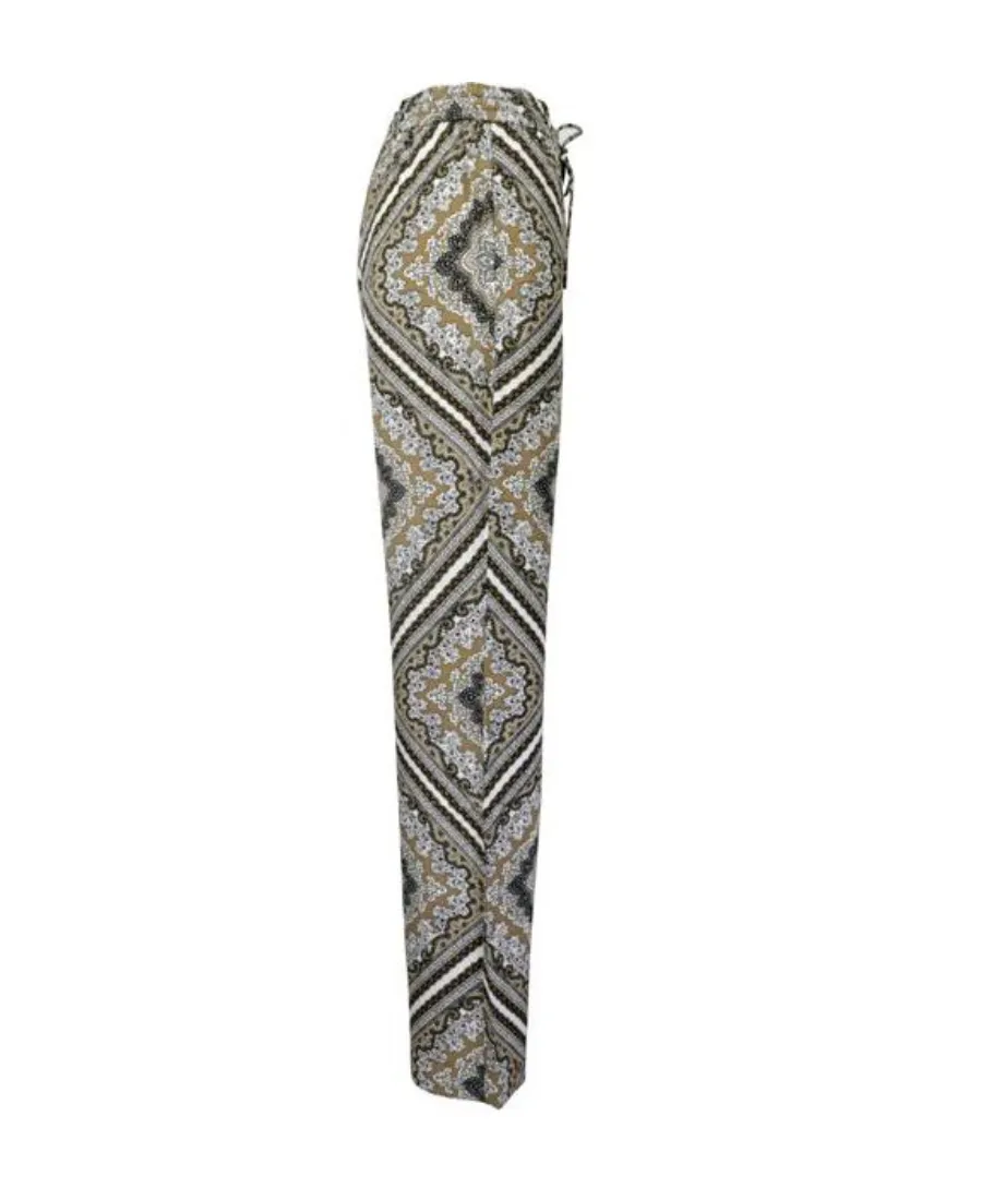 Badge Scarf Pattern Wide-Leg Pants
