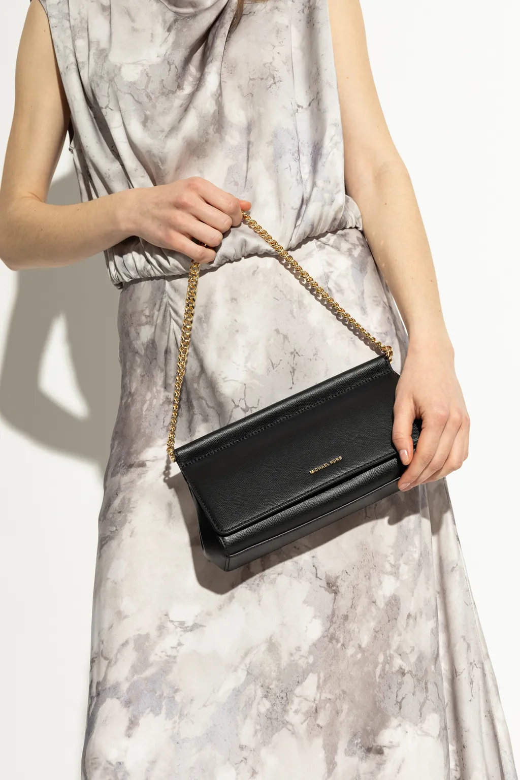 Carmine Medium Pochette