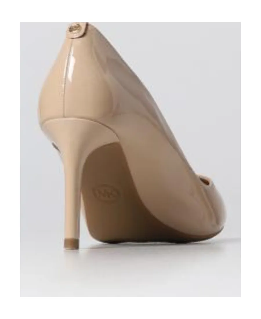 Logo Plaque Pointed Toe Pumps