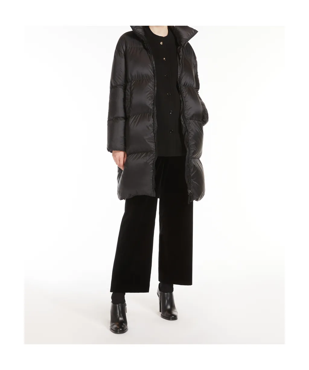 Long-Sleeved Down Jacket