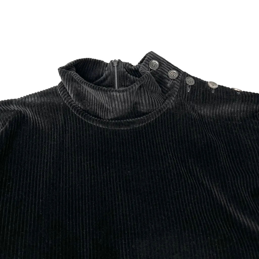 Long-Sleeved Top