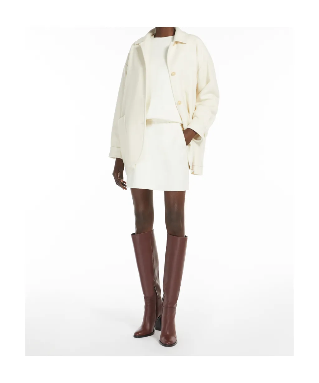 Single-Breasted Straight Hem Coat