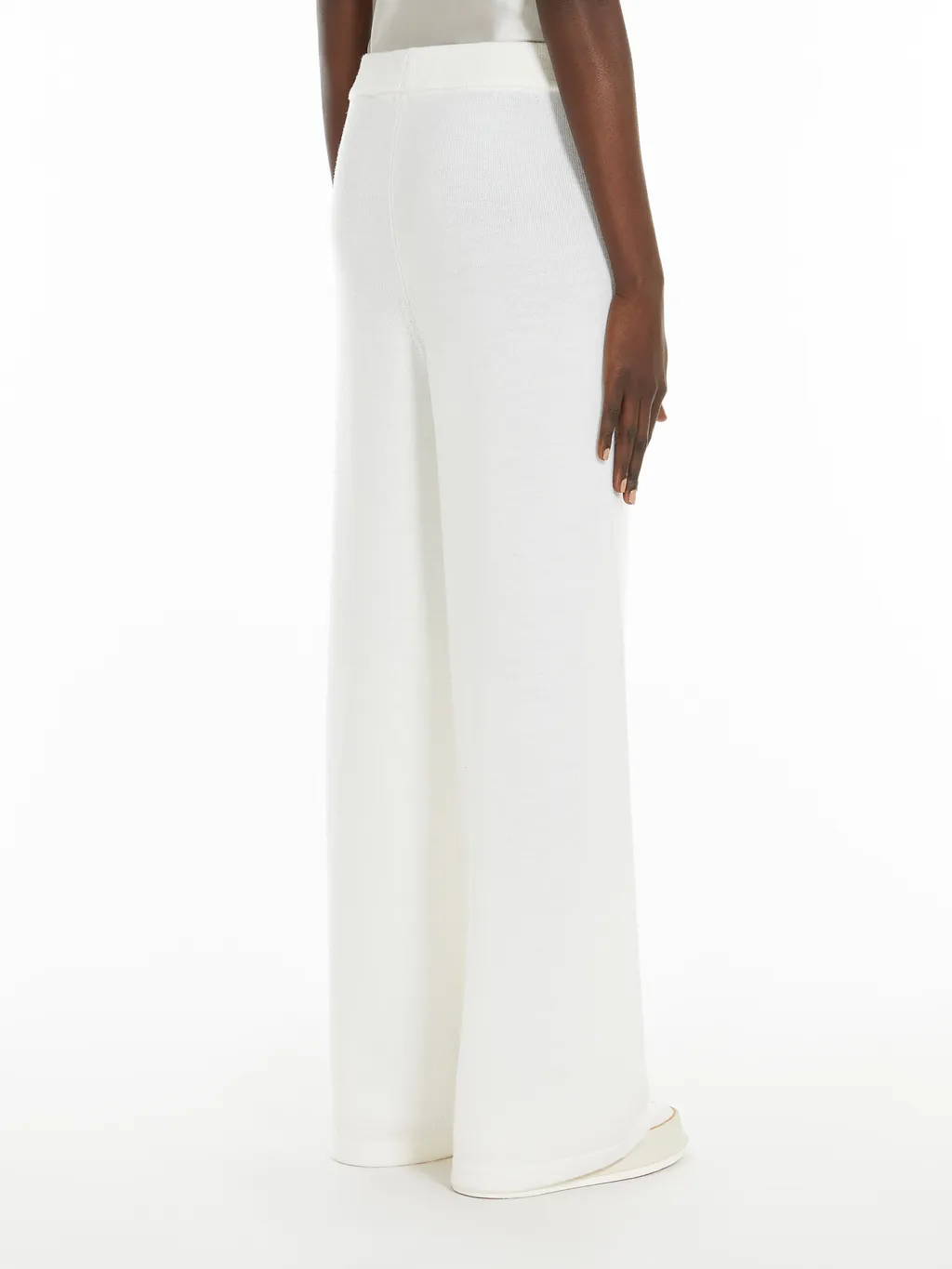 Leisure Straight Leg Knitted Trousers