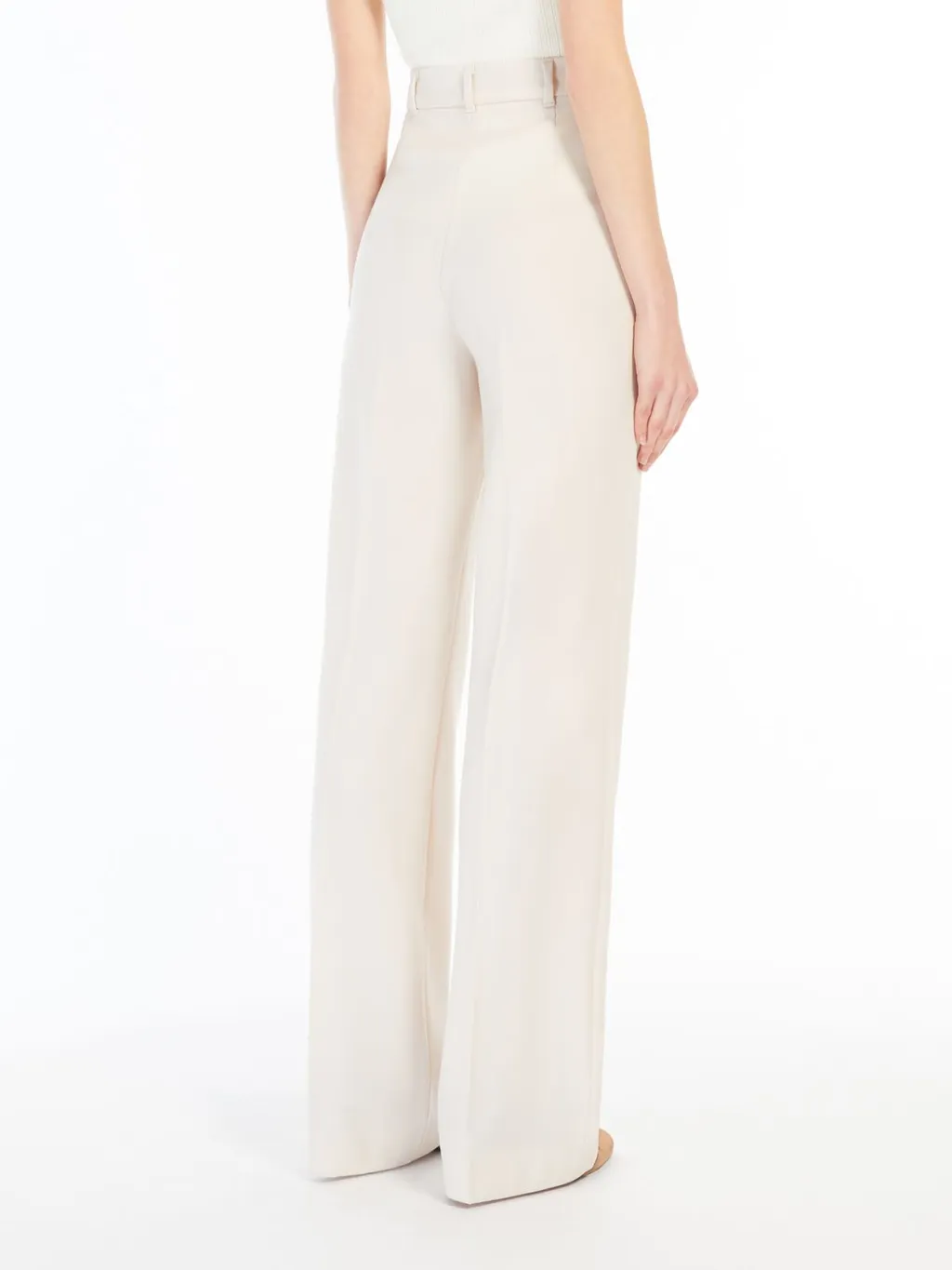 Pleat Detailed Straight Leg Pants