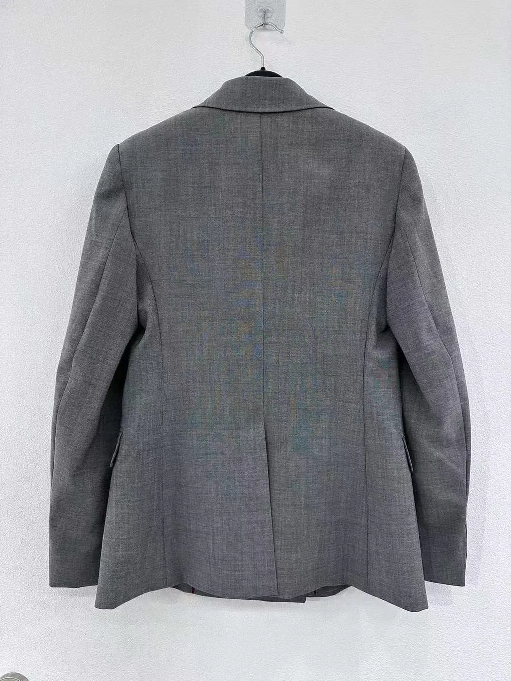 Long Sleeved Suit Jacket