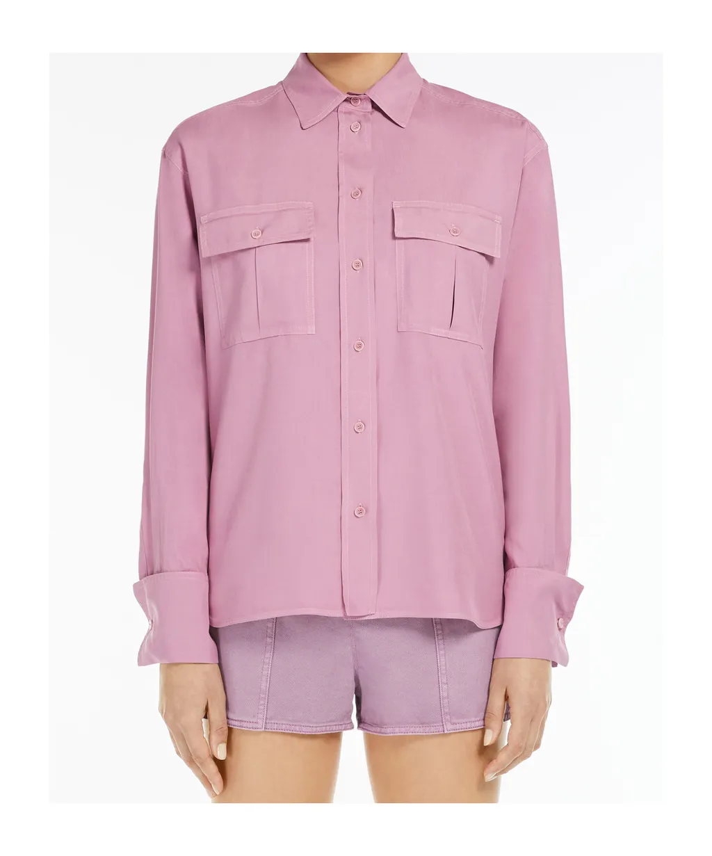 Buttoned Long-Sleeved Shirt