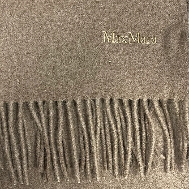 Logo Tassel Scarf