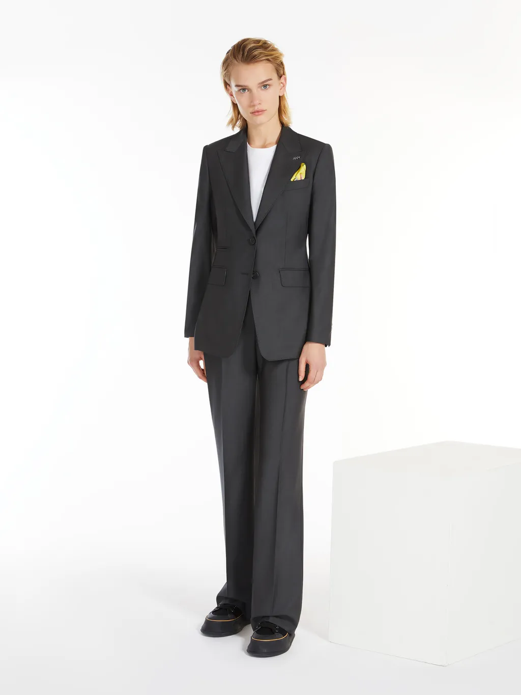 Wool Trumpet Casual Pants