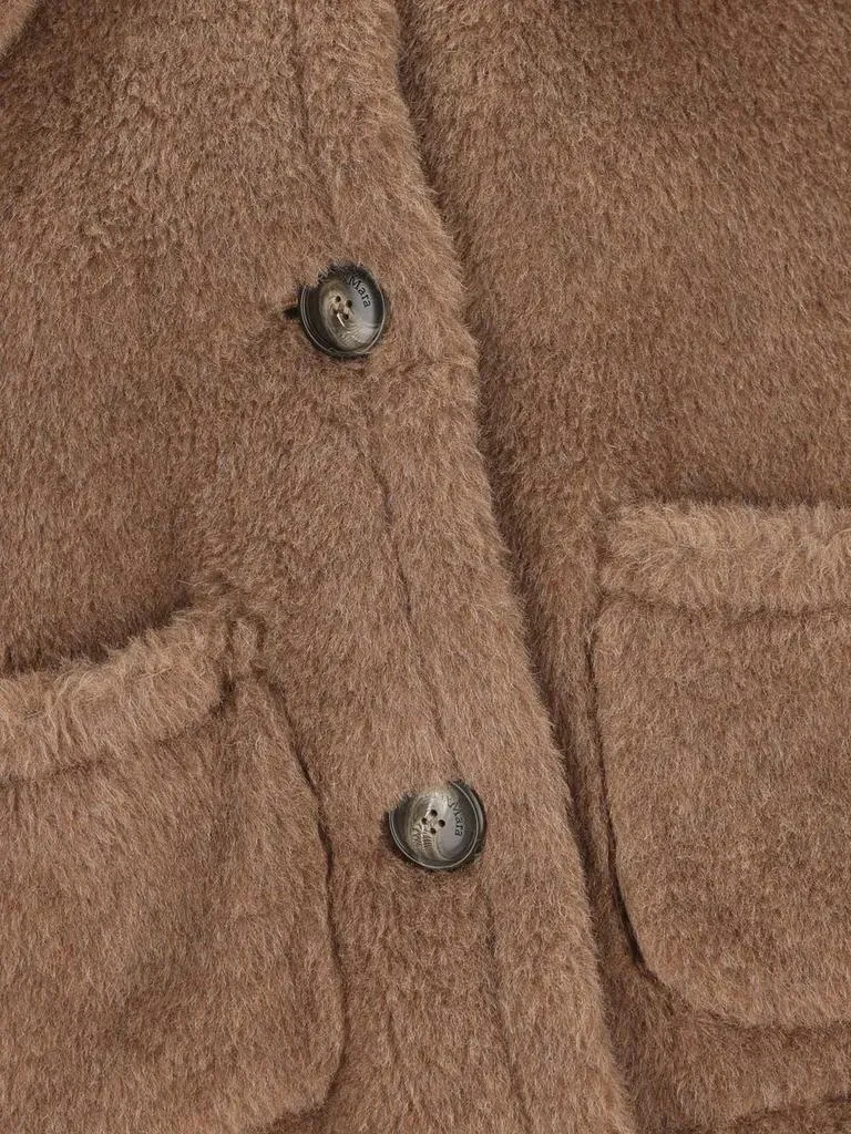 Lapel Cape