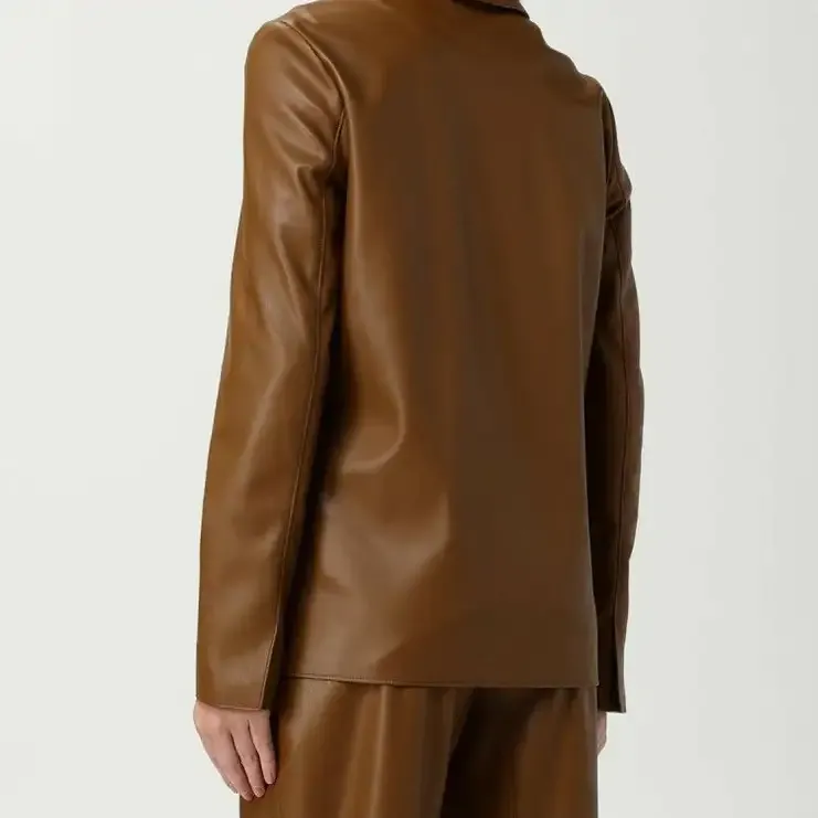 Long-Sleeved Suit Jacket