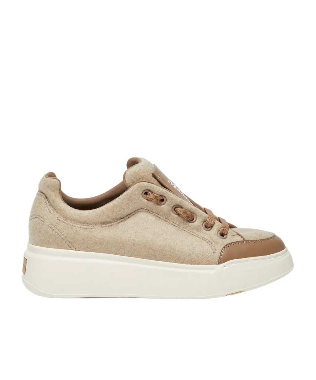 Round Toe Low-Top Sneakers