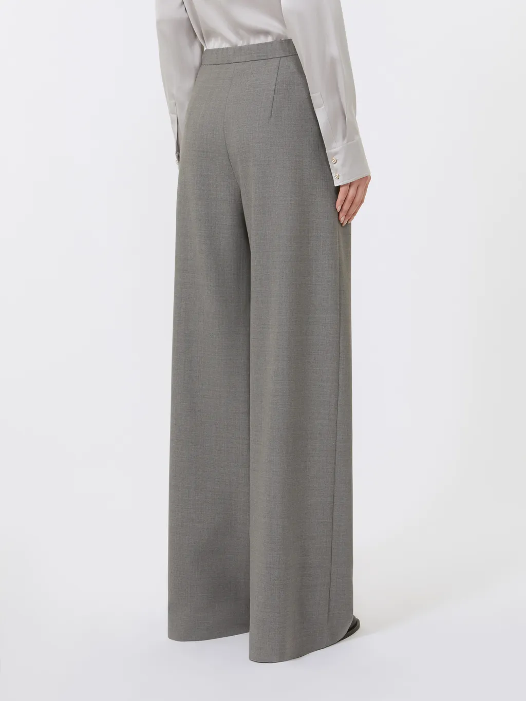 Studio Denaro Drawstring Pants