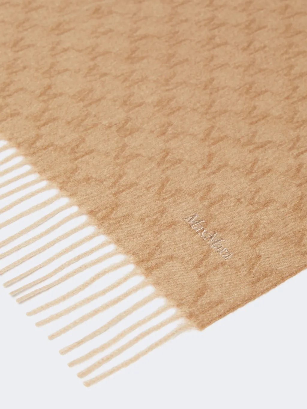 Jacquard Camel Stole