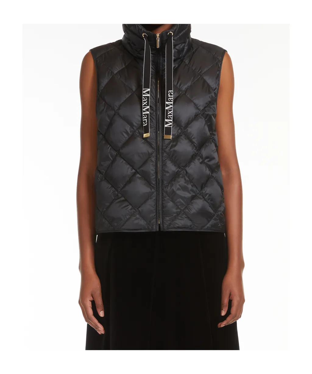 The Cube Tregic Zip-Up Drawstring Gilet