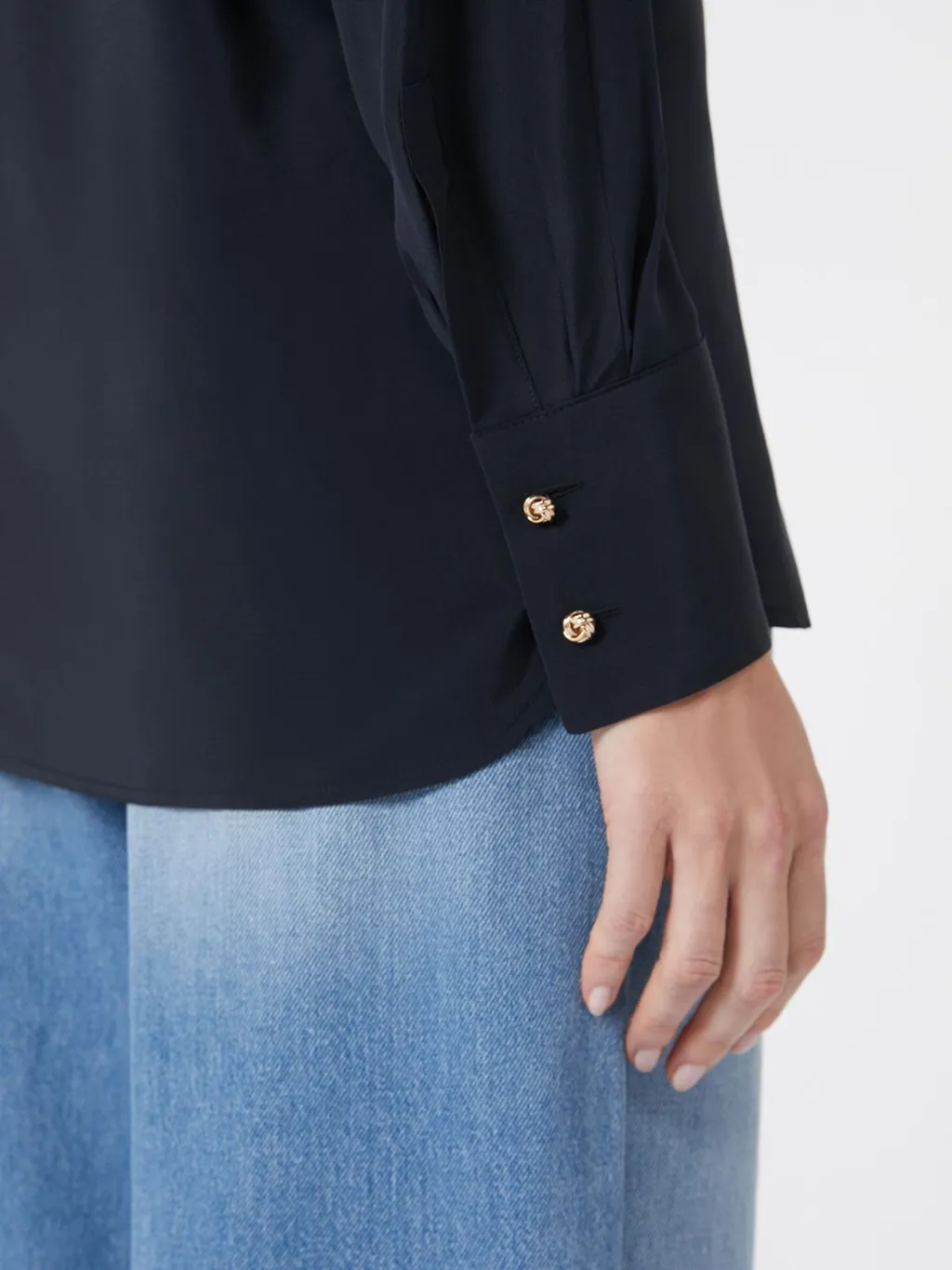 Caco Long-Sleeved Blouse