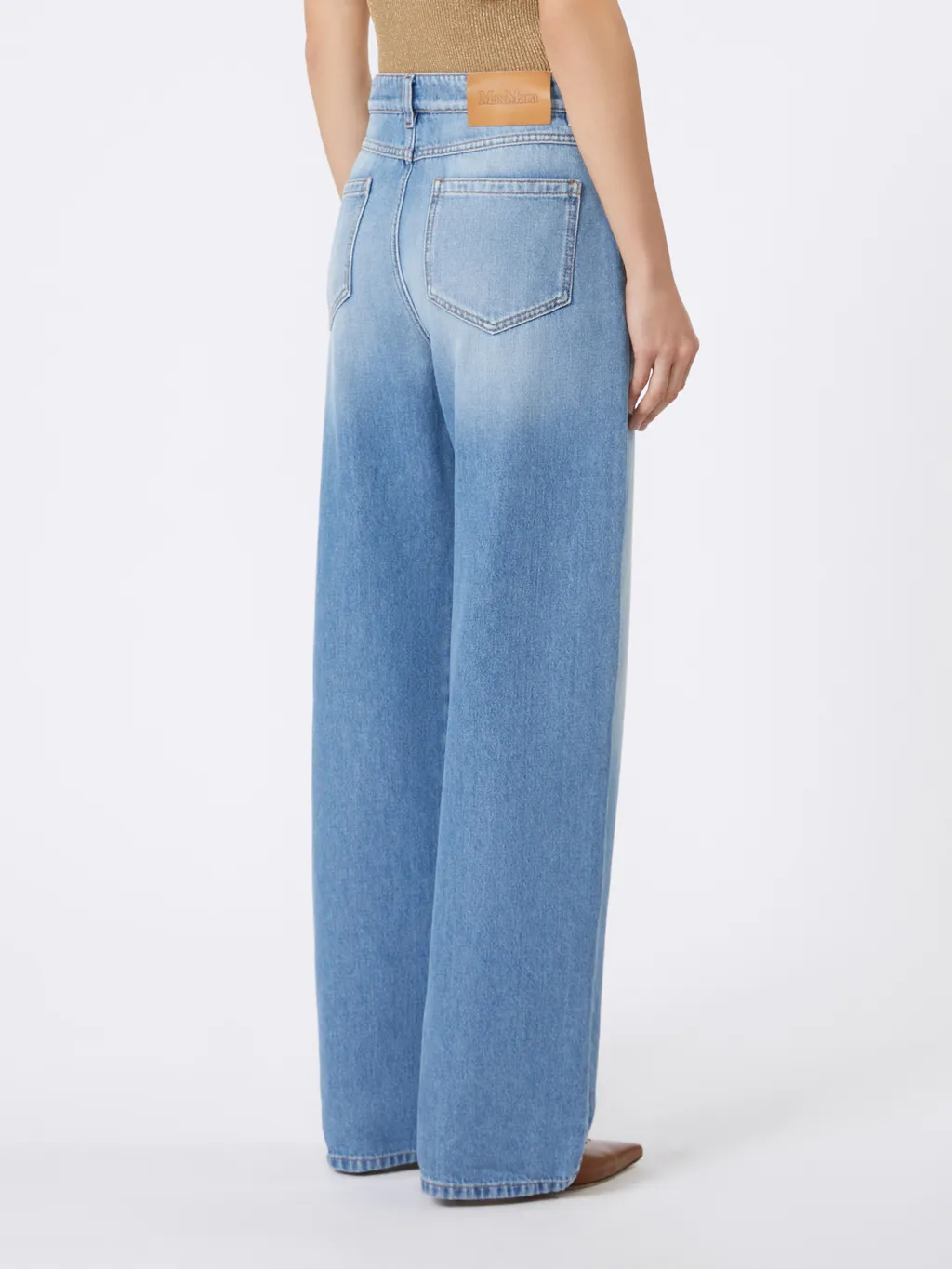 Studio Zagara Straight Leg Jeans